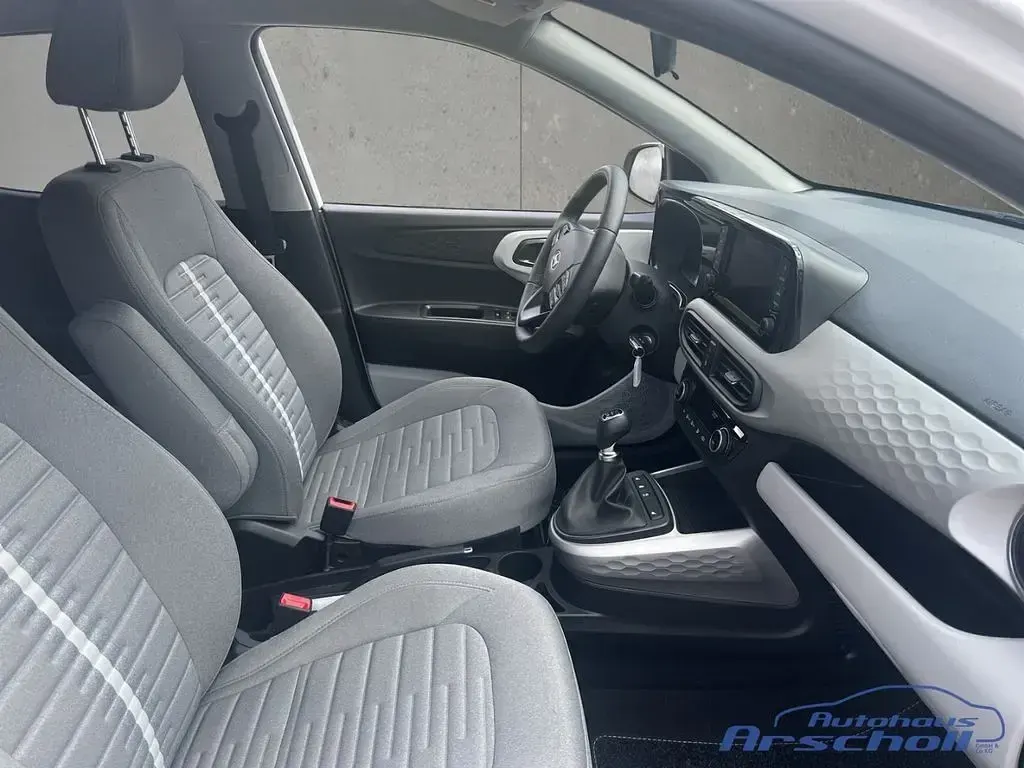 Neu Hyundai i10 Prime 79 PS (58 kW) 2025 Weiss Kleinwagen