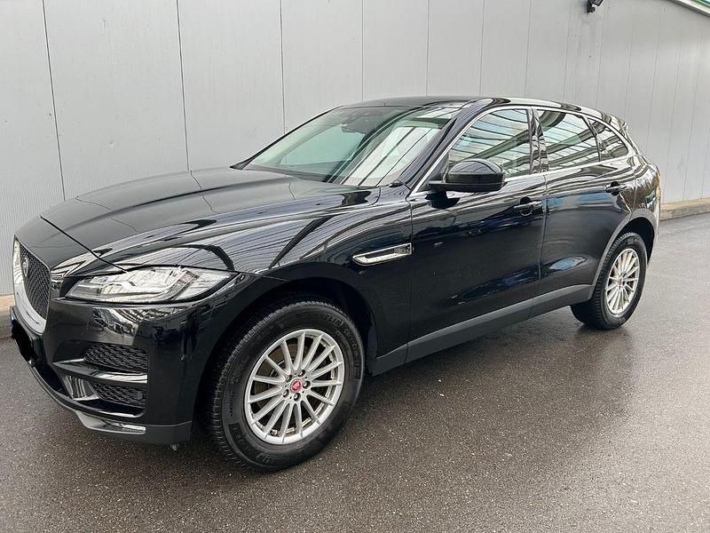 Schwarz Gebraucht 2016 Jaguar F-Pace Prestige SUV | 16.500 € (Guter Preis) - Bild 1/4