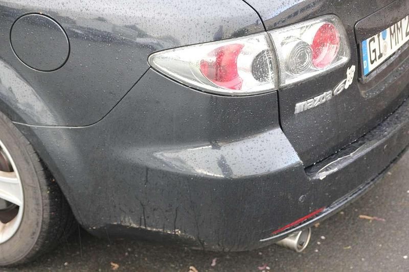 Second-hand Mazda 6 Active 147 CP (108 kW) 2006 Negru Break