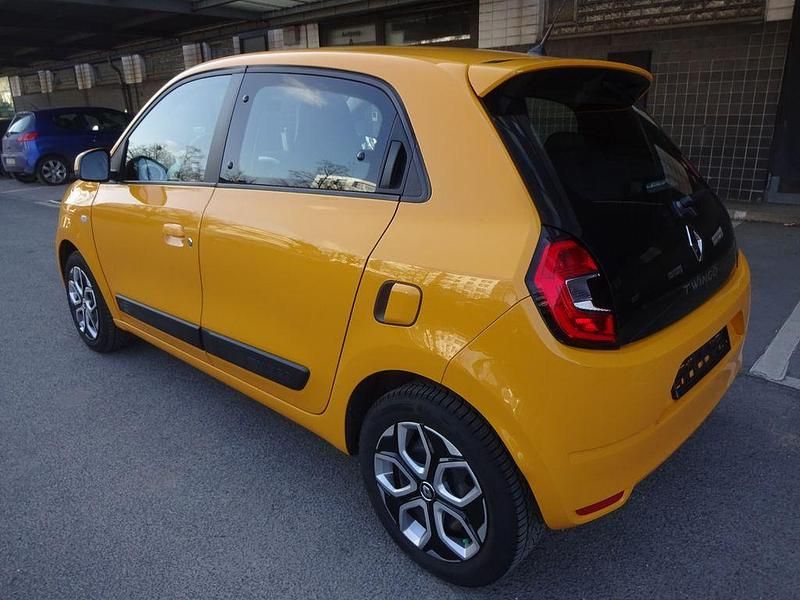 Gebraucht Renault Twingo LIMITED 73 PS (53 kW) 2020 Gelb Kleinwagen