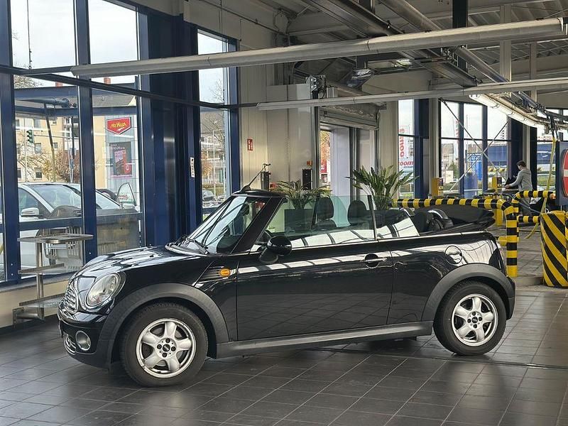 Gebraucht Mini Cooper Cabriolet Pepper 122 PS (89 kW) 2010 Schwarz Cabrio