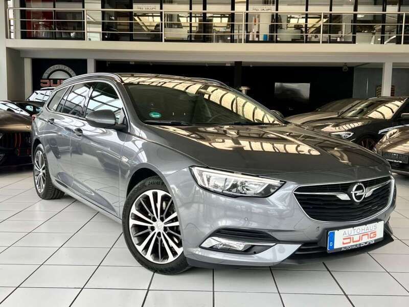 Grau Gebraucht 2018 Opel Insignia Kombi | 13.490 € (Fairer Preis) - Bild 1/4