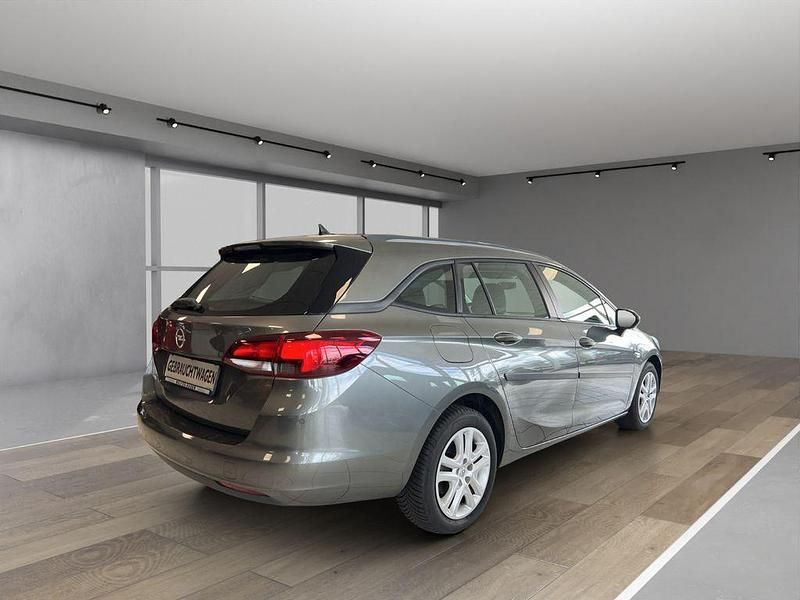 Gebraucht Opel Astra Edition 110 PS (80 kW) 2019 Quarz grau Kombi