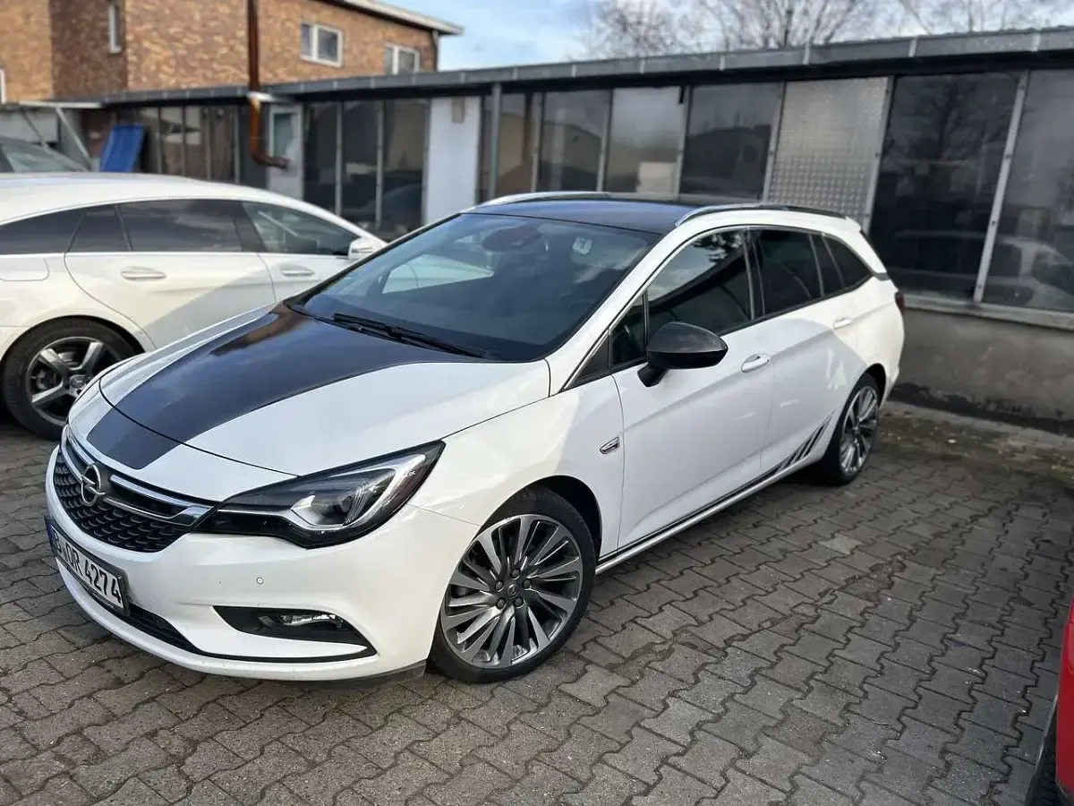 Gebraucht Opel Astra Ultimate 150 PS (110 kW) 2019 Weiß Kombi