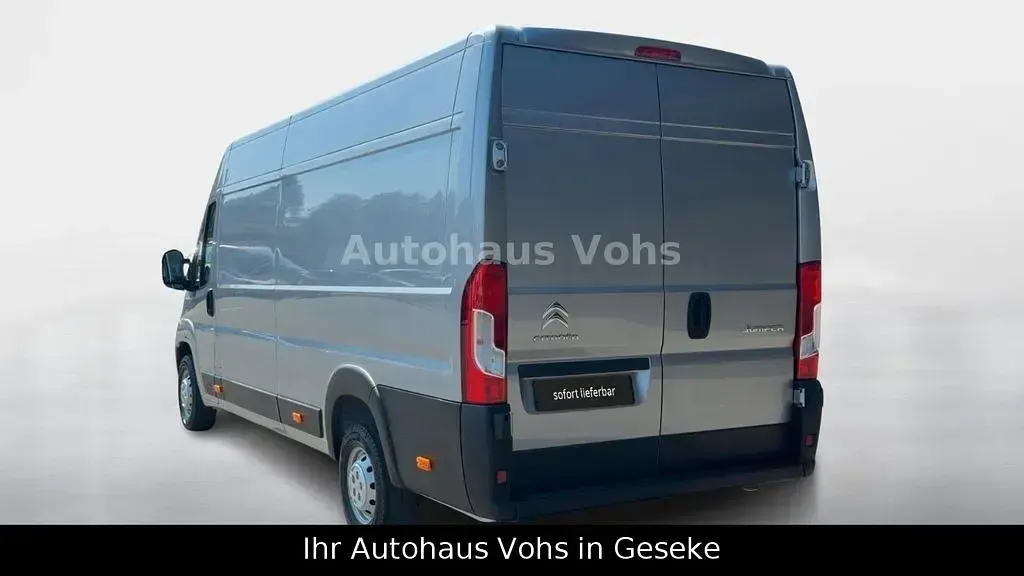 Neu Citroën Jumper 165 PS (121 kW) 2026 Grau Van / Kleinbus