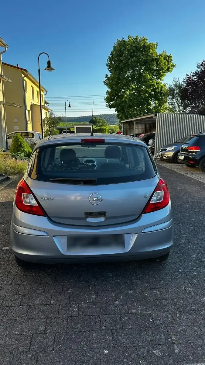 Gebraucht Opel Corsa 80 PS (58 kW) 2003 Silber Kleinwagen