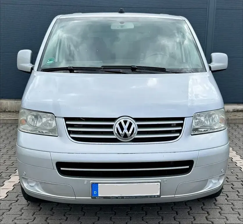 Gebraucht VW Multivan 174 PS (127 kW) 2004 Silber Van / Kleinbus