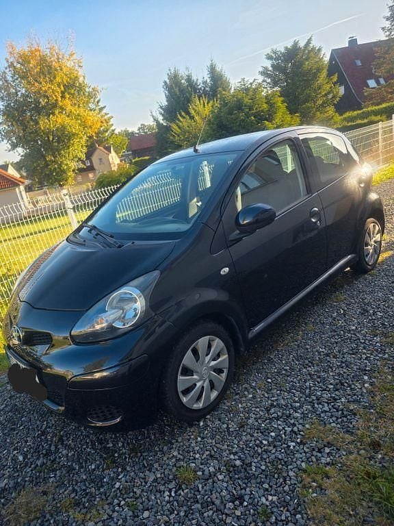 Gebraucht 2010 Toyota Aygo Kleinwagen | 1.950 € (Guter Preis) - Bild 1/4