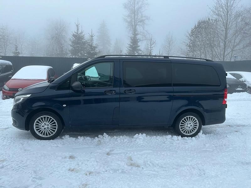 Gebraucht Mercedes Vito 190 PS (139 kW) 2016 Blau Van