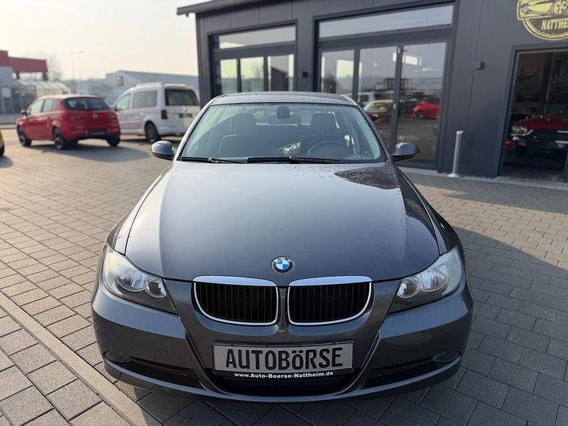 Gebraucht BMW 318 Advantage 129 PS (94 kW) 2007 Other Limousine