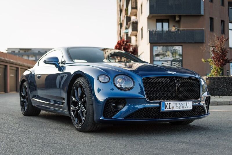 Blau Gebraucht 2024 Bentley Continental GT Mulliner Coupé | 287.700 € (Fairer Preis) - Bild 1/4