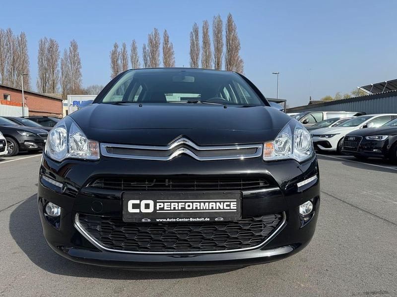 Gebraucht Citroën C3 SELECTION 68 PS (50 kW) 2014 Schwarz Limousine