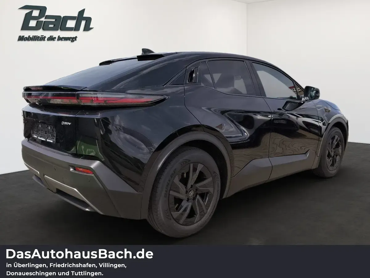 Gebraucht Toyota C-HR+ 164 kW (224 PS) 2026 Attitude black SUV
