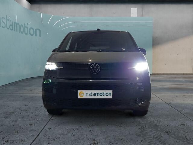 Gebraucht VW Multivan Basis 136 PS (100 kW) 2023 Grau Van