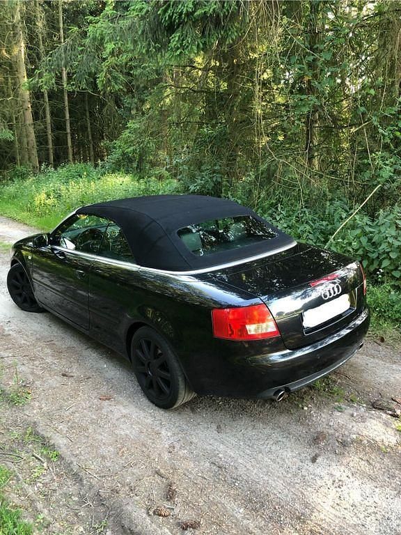 Gebraucht Audi Cabriolet 170 PS (125 kW) 2002 Schwarz Cabrio