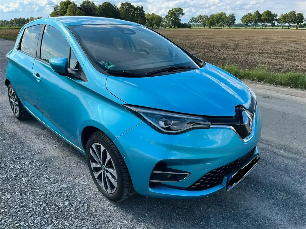 Second-hand Renault Zoe Intens 99 kW (135 CP) 2020 Albastru Hatchback