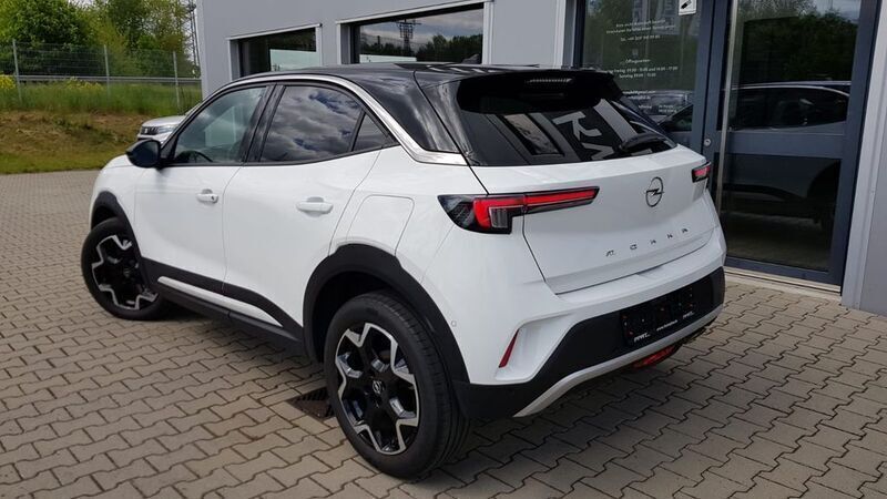Gebraucht Opel Mokka Ultimate 131 PS (96 kW) 2023 Jade weiss/arktis weiss SUV