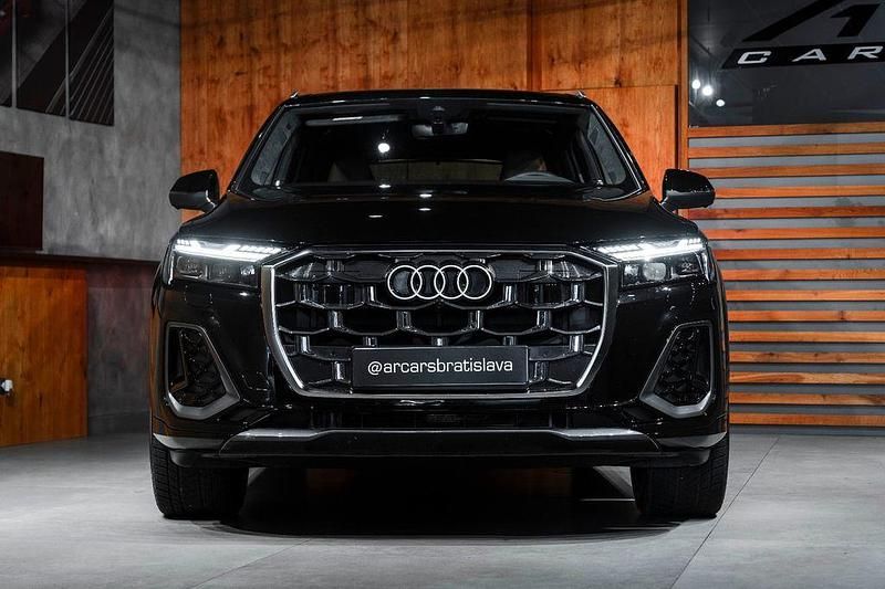 Gebraucht Audi Q7 Exclusive 286 PS (210 kW) 2025 Schwarz SUV
