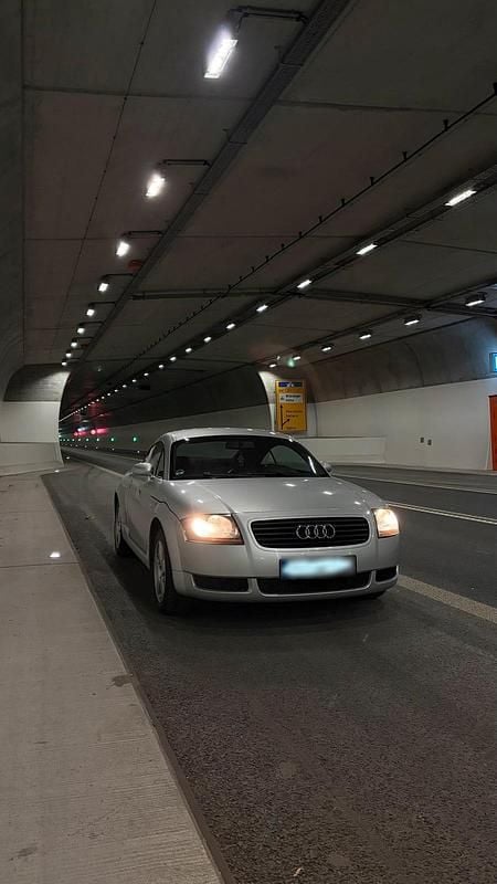 Gebraucht Audi TT 180 PS (132 kW) 2000 Silber Coupé