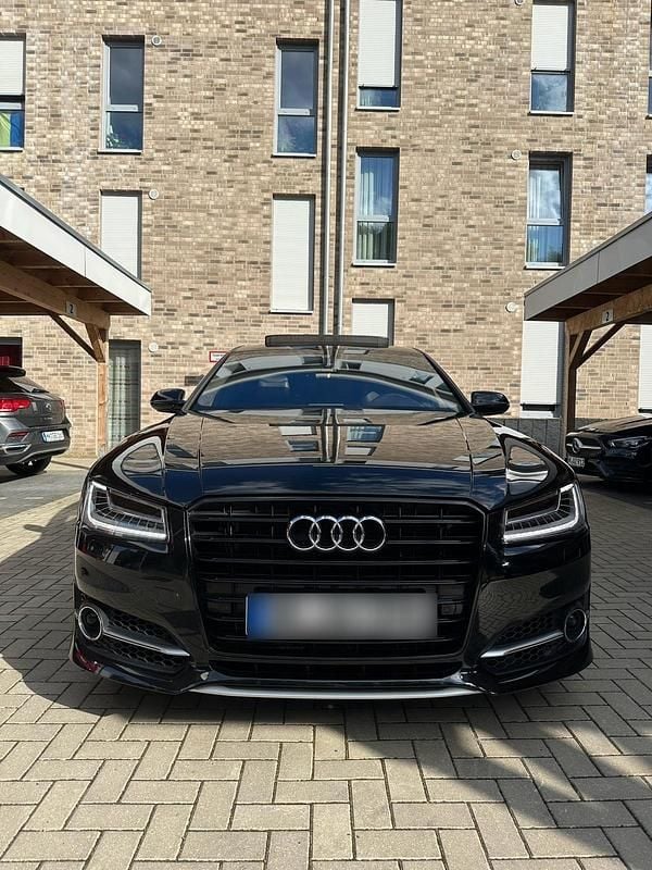 Second-hand Audi A8 S-Line 252 CP (185 kW) 2014 Negru Berlinǎ