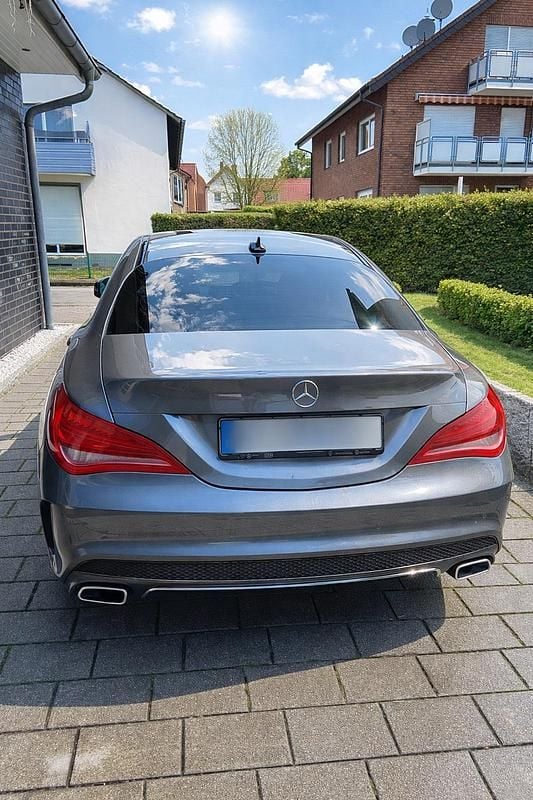 Gebraucht Mercedes CLA180 AMG line 122 PS (89 kW) 2014 Grau Limousine