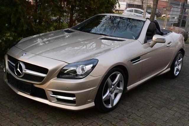 Gebraucht Mercedes SLK200 185 PS (136 kW) 2011 Beige Cabrio