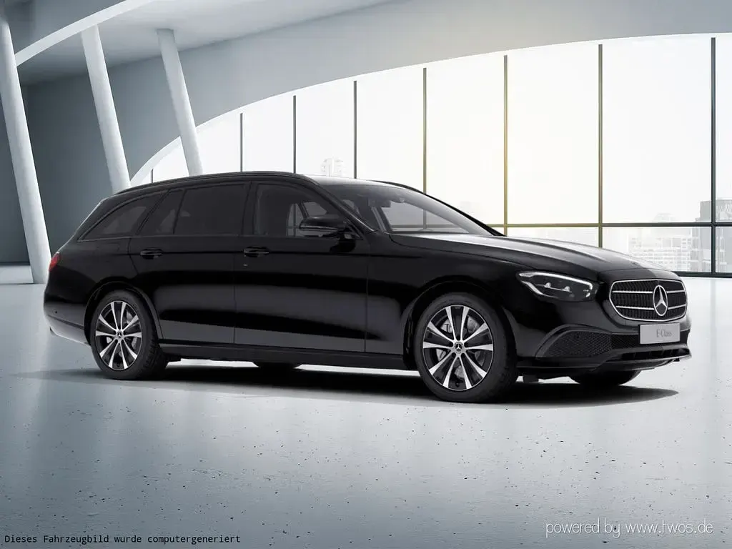 Gebraucht Mercedes E300 306 PS (225 kW) 2023 Schwarz uni Limousine