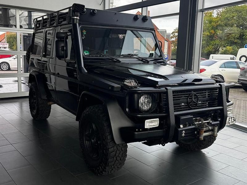 Gebraucht Mercedes G280 184 PS (135 kW) 2010 Tiefschwarz SUV