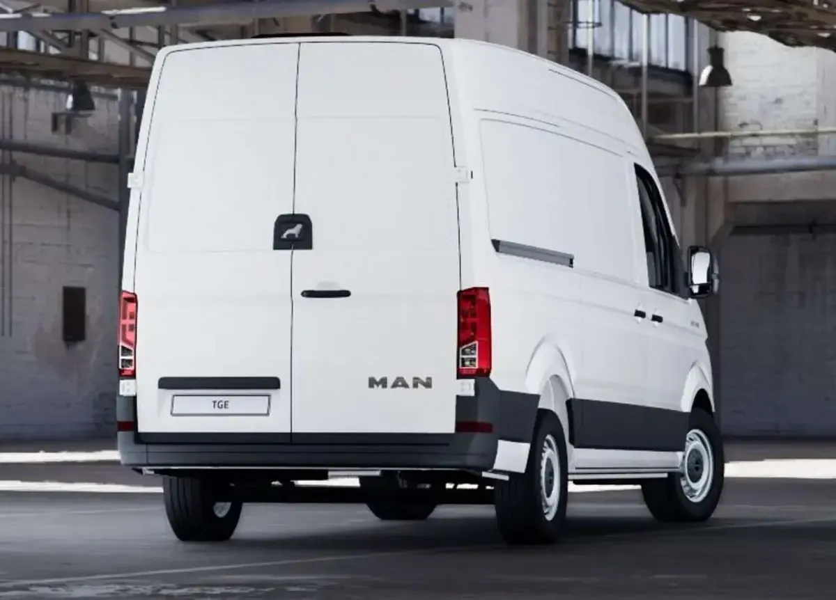 Nouă MAN TGE 177 CP (130 kW) 2026 Alb Van
