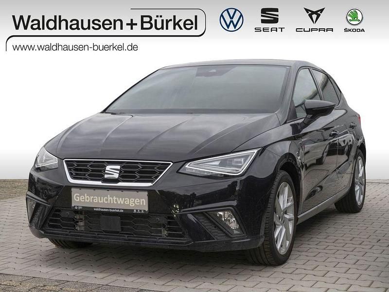 Schwarz Gebraucht 2024 Seat Ibiza FR Limousine | 20.999 € (Fairer Preis) - Bild 1/4