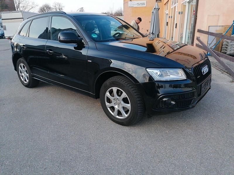 Gebraucht Audi Q5 S-Line 190 PS (139 kW) 2015 Schwarz SUV