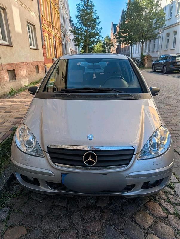 Silber Gebraucht 2005 Mercedes A200 Kleinwagen | 888 € (Superpreis) - Bild 1/4
