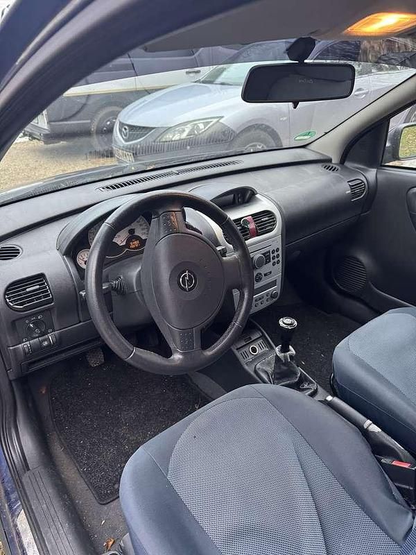 Gebraucht Opel Corsa Edition 80 PS (58 kW) 2005 Blau Kleinwagen