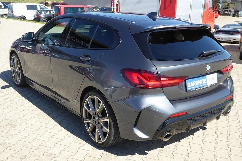 Brugt BMW M135 Performance 306 HK (225 kW) 2020 Grå Hatchback