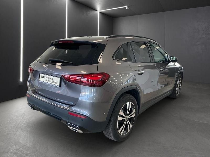 Gebraucht Mercedes GLA250 Progressive 224 PS (164 kW) 2024 Grau SUV