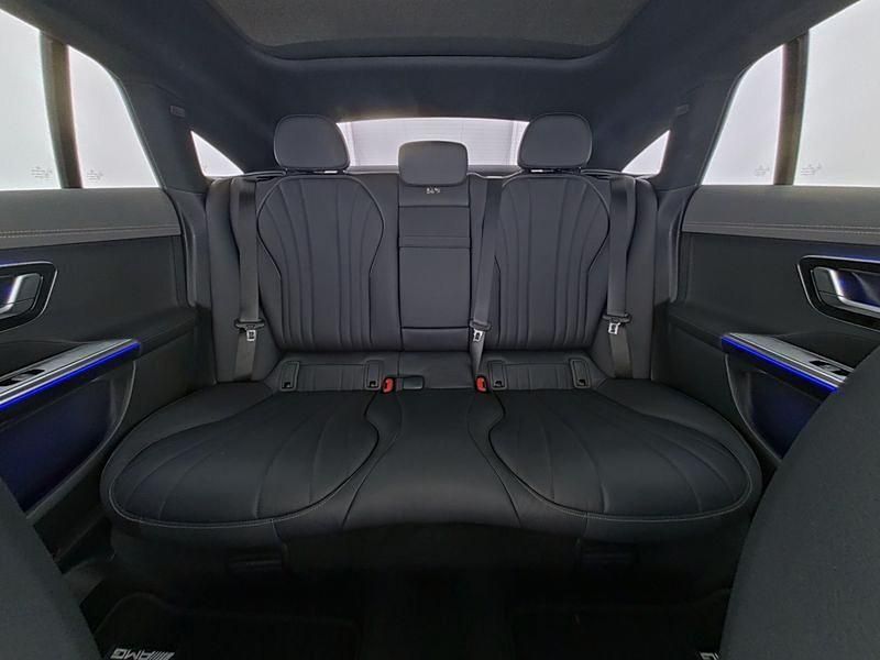 Gebraucht Mercedes EQE350 AMG 158 kW (215 PS) 2025 Manufaktur lack manufaktur opalithweiß bright Limousine