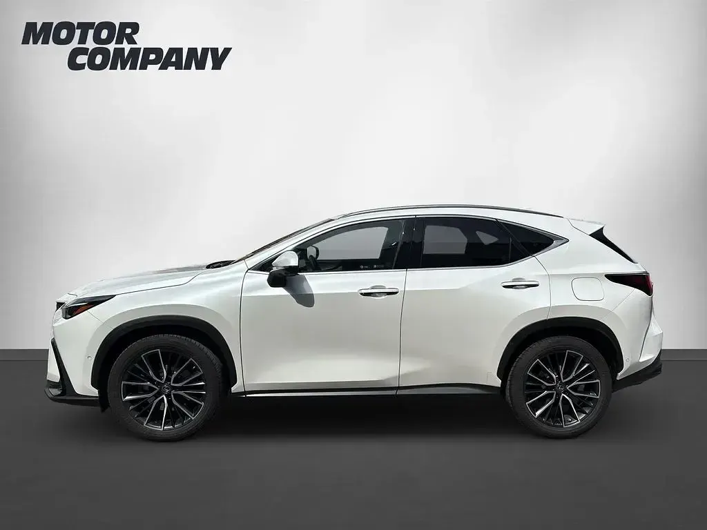 Gebraucht Lexus NX450h+ Luxury Line 306 PS (225 kW) 2022 Weiß SUV