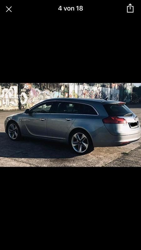 Gebraucht Opel Insignia 163 PS (119 kW) 2011 Grau Kombi