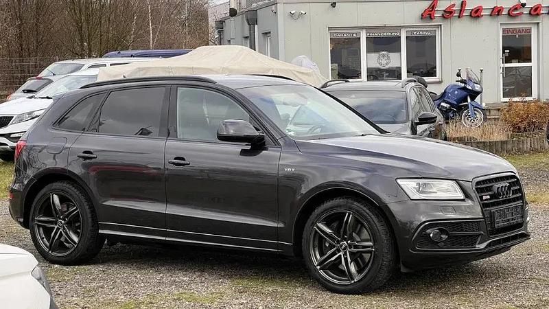 Grau lavagrau perleffekt Gebraucht 2016 Audi SQ5 Advanced SUV | 27.480 € (Teuer) - Bild 1/4