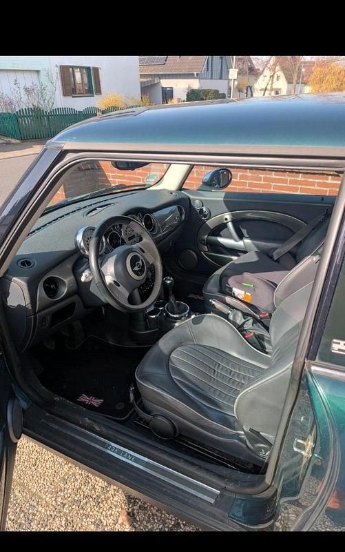 Gebraucht Mini Cooper 90 PS (66 kW) 2006 Grün Kleinwagen