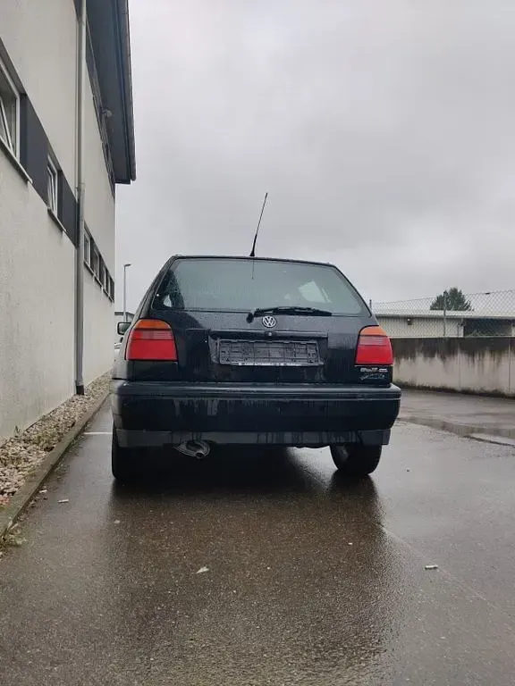 Gebraucht VW Golf III 75 PS (55 kW) 1994 Schwarz Limousine