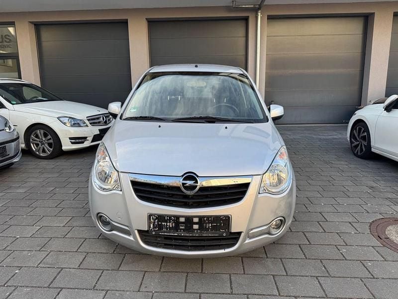 Gebraucht Opel Agila Edition 65 PS (47 kW) 2009 Silber Kleinwagen