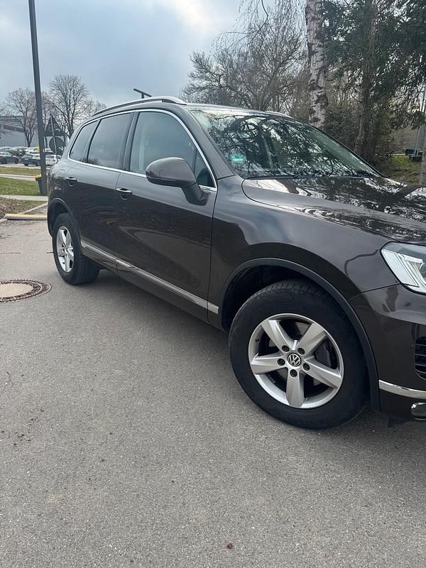 Gebraucht VW Touareg 262 PS (192 kW) 2015 Braun SUV