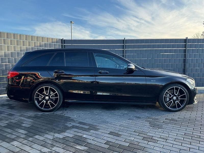 Gebraucht Mercedes C43 AMG AMG 367 PS (269 kW) 2016 Schwarz Limousine