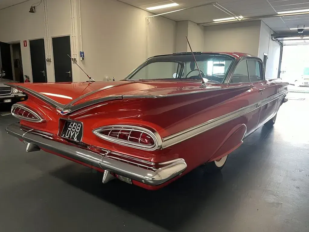 Gebraucht Chevrolet Coupé 252 PS (185 kW) 1959 Rot Coupé