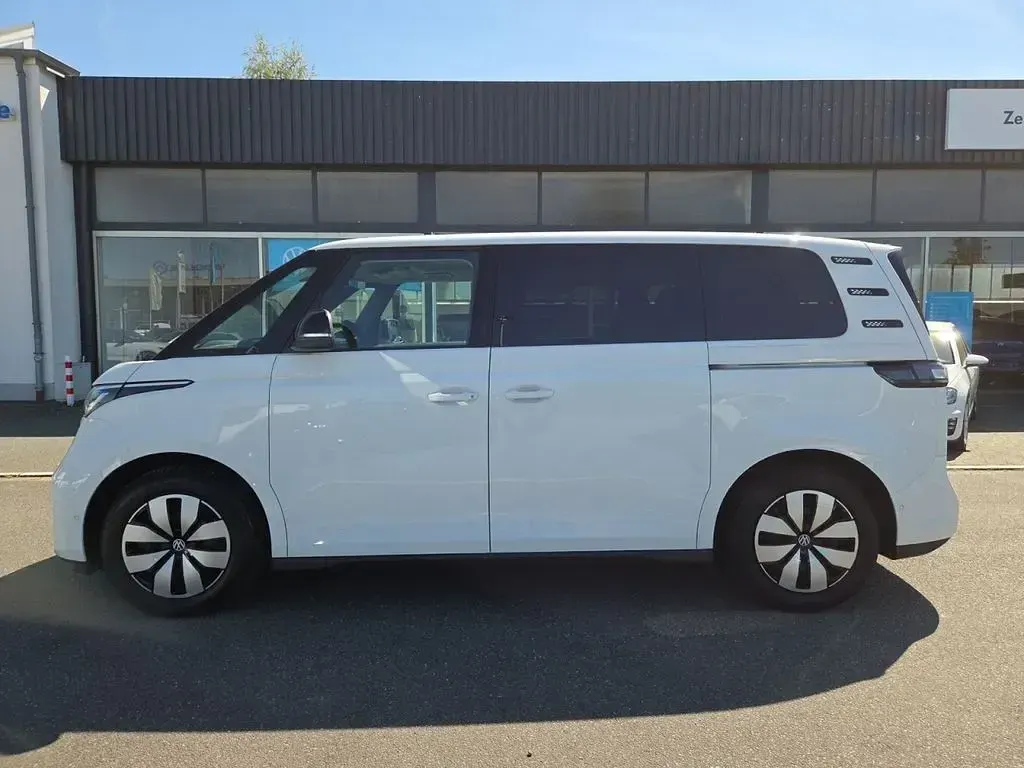 Gebraucht VW ID. Buzz Pro 150 kW (204 PS) 2024 Weiß Van / Kleinbus