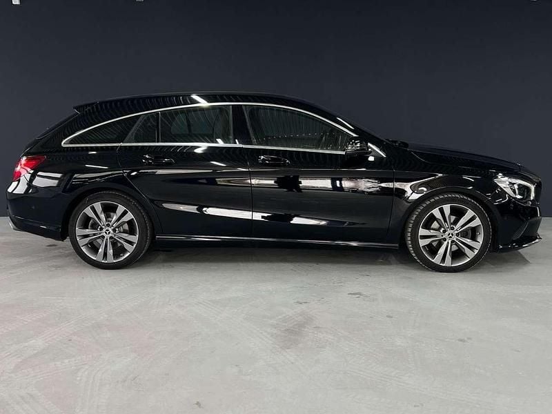 Gebraucht Mercedes CLA200 136 PS (100 kW) 2018 Schwarz Kombi