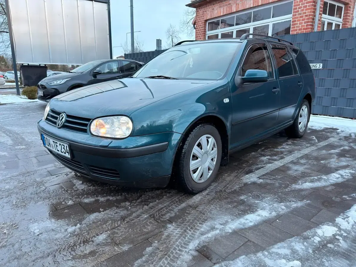 Gebraucht VW Golf IV 55 PS (40 kW) 2001 Grau Kombi