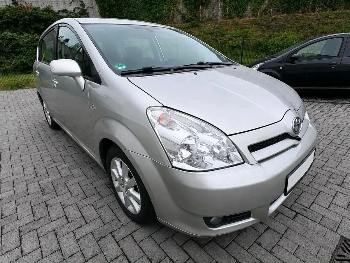 Gebraucht Toyota Corolla 129 PS (94 kW) 2006 Grau Kombi