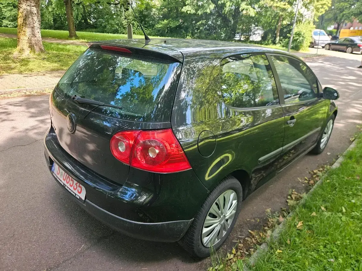 Gebraucht VW Golf IV 80 PS (58 kW) 2005 Schwarz Limousine